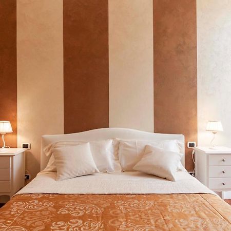 Apartmán Sant'Arpino 26 - Elegant Flats In Neapol Exteriér fotografie